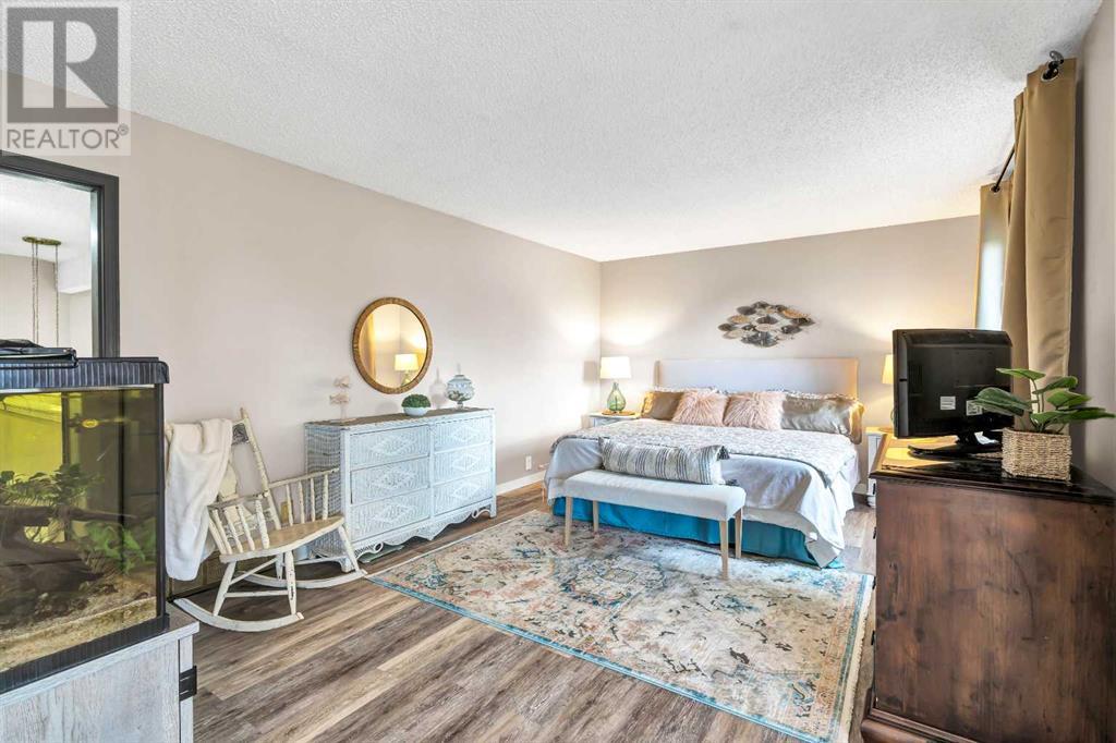 101 Sundown Way SE Photo 22 - Calgary Real Estate