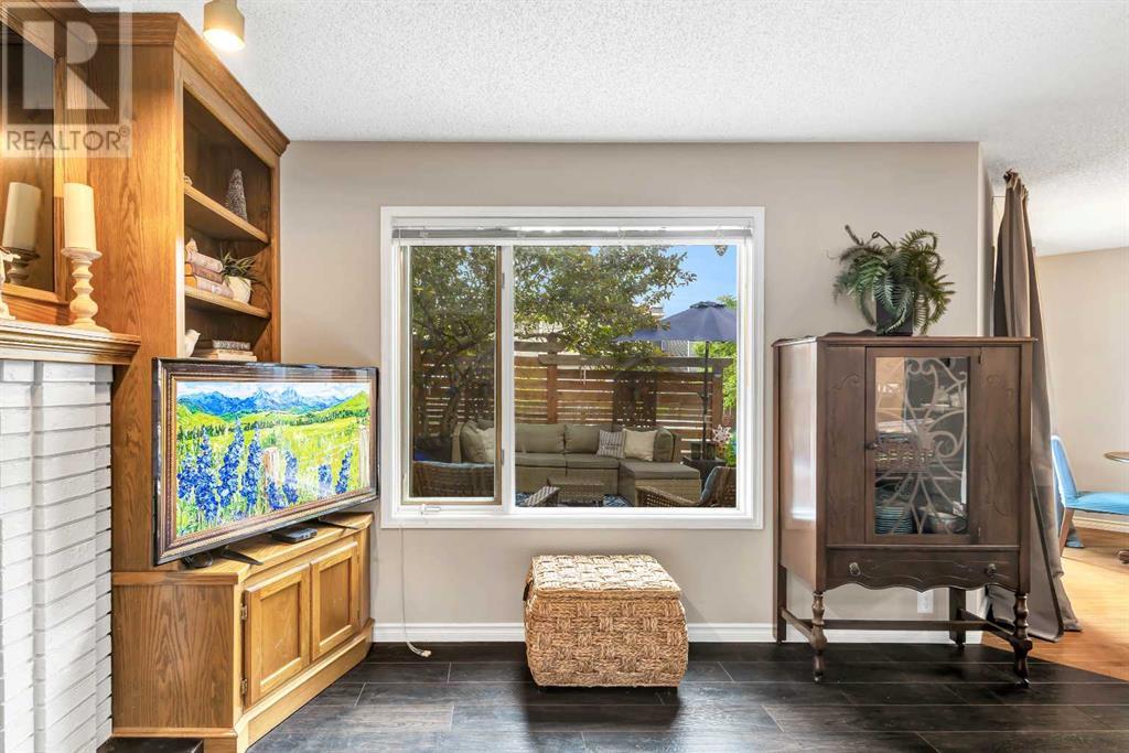 101 Sundown Way SE Photo 9 - Calgary Real Estate