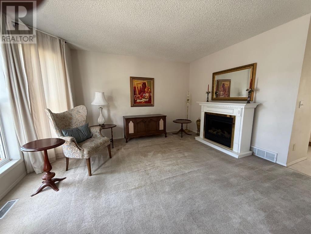 Single Family House for Sale in  Harvest Rose Circle NE Harvest Hills Calgary 
