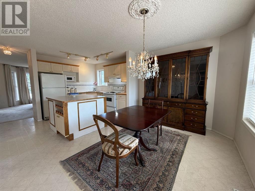 Single Family House for Sale in  Harvest Rose Circle NE Harvest Hills Calgary 