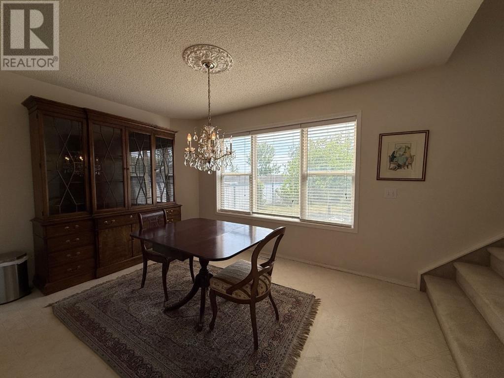 Single Family House for Sale in  Harvest Rose Circle NE Harvest Hills Calgary 