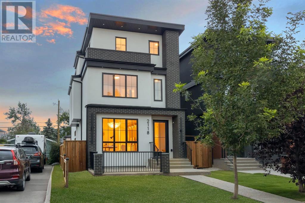 Single Family House for Sale in  Victoria Crescent NW Banff Trail Calgary 