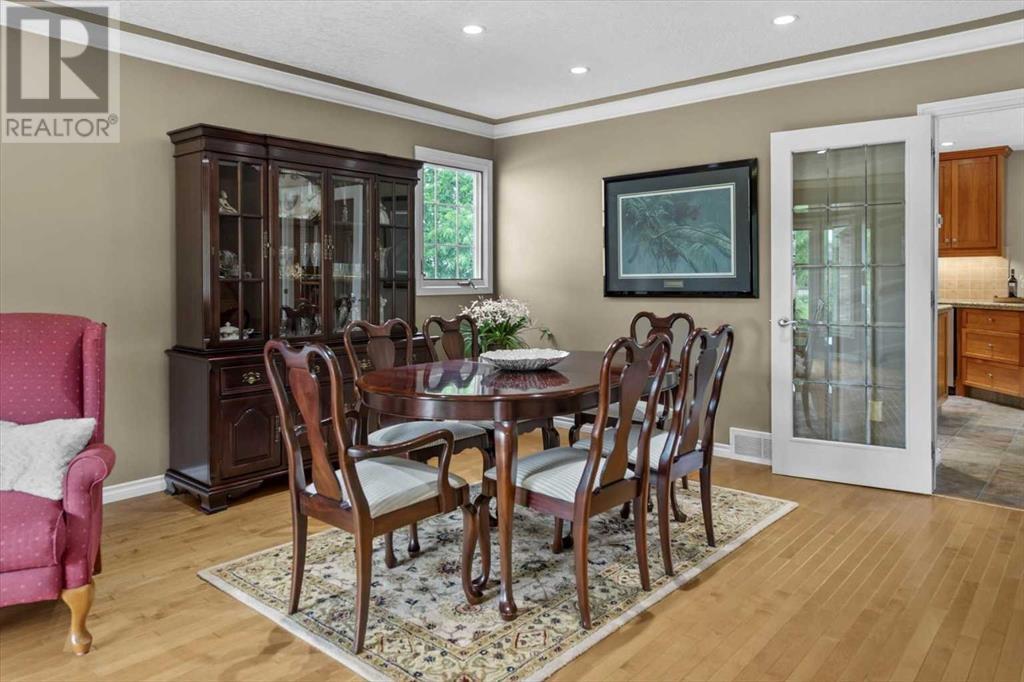 Single Family House for Sale in  Berkshire Road NW Beddington Heights Calgary 