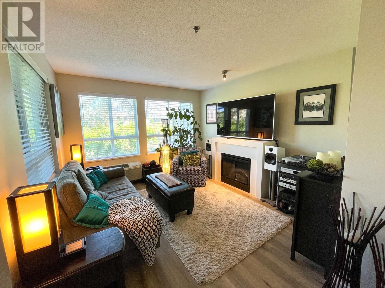 Photo 12 of 1089 Sunset Drive Unit 112, Kelowna BC