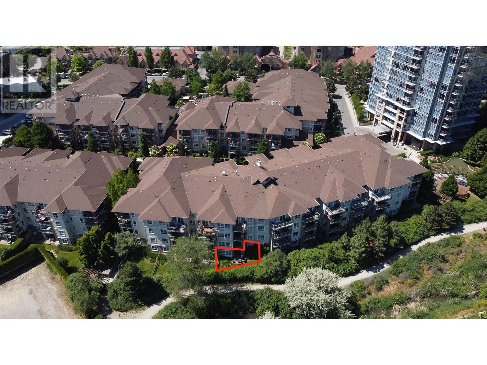 Photo 4 of 1089 Sunset Drive Unit 112, Kelowna BC