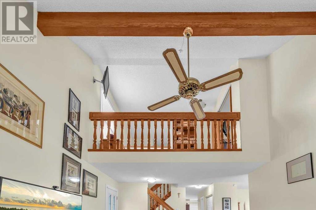 Single Family House for Sale in  Woodfield Close SW Woodbine Calgary 