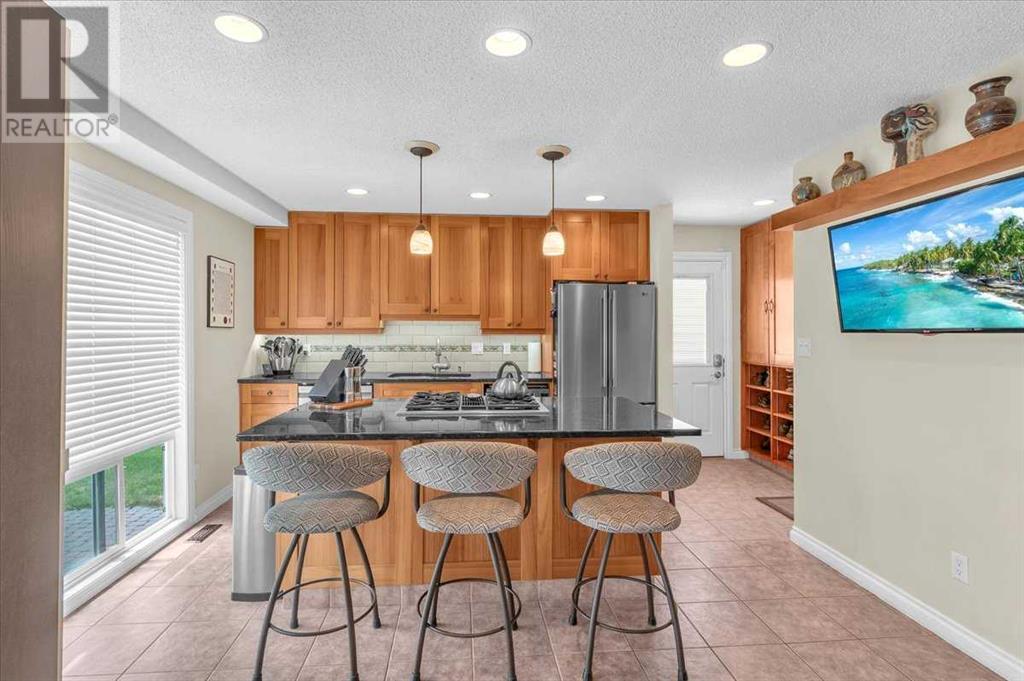 Single Family House for Sale in  Woodfield Close SW Woodbine Calgary 