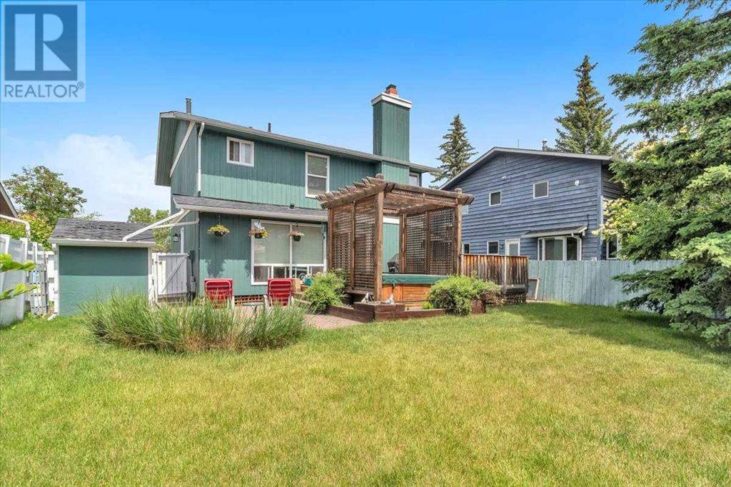 Single Family House for Sale in  Woodfield Close SW Woodbine Calgary 