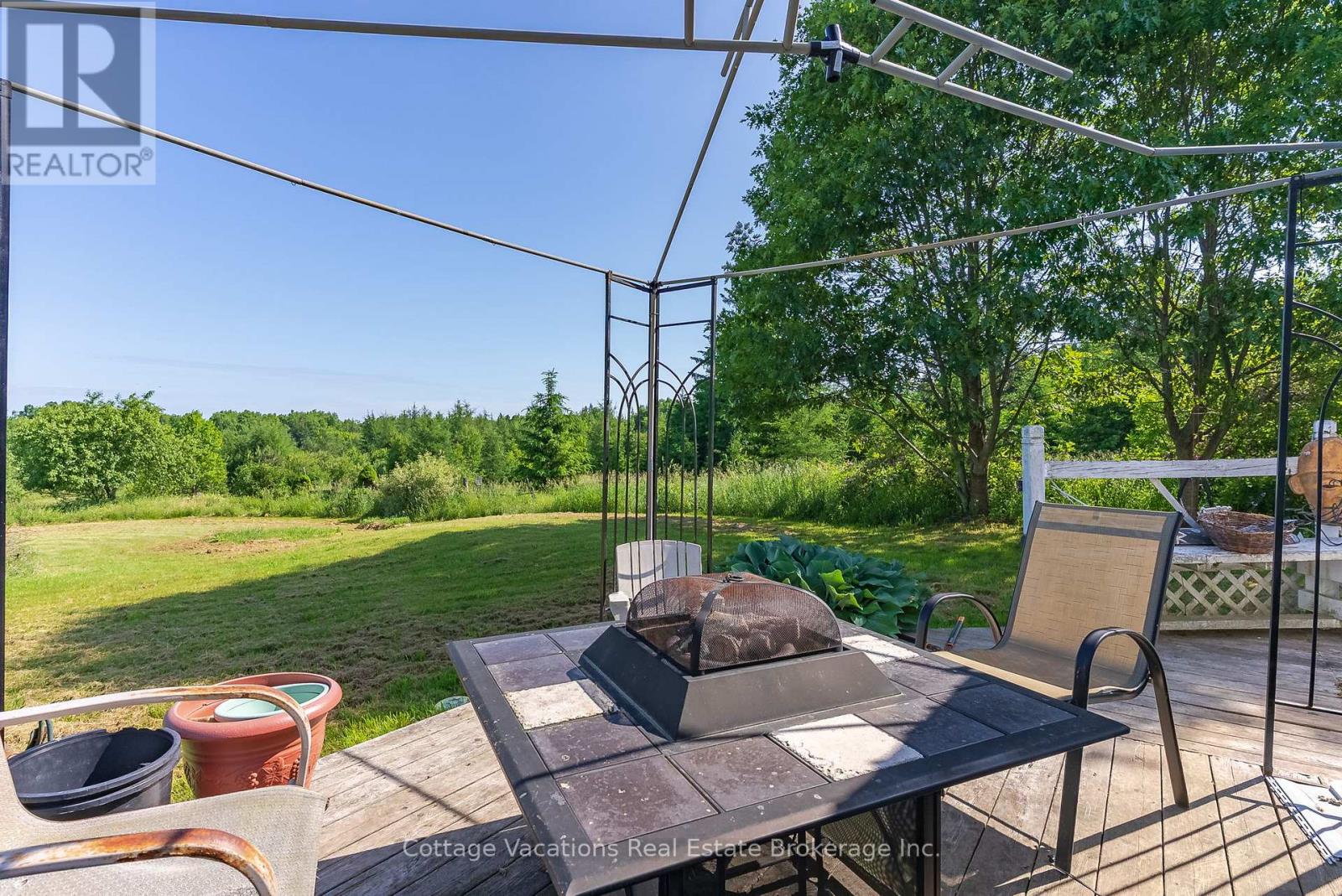 Photo 27 of 1678 Fern Glen Road W, Perry ON