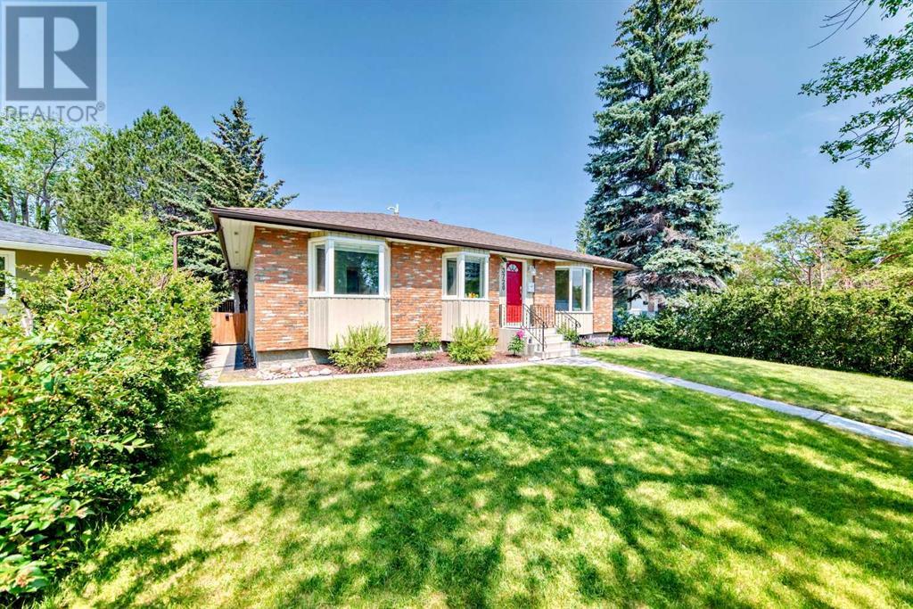 Single Family House Bungalow for Sale in   Avenue SW Rutland Park Calgary 