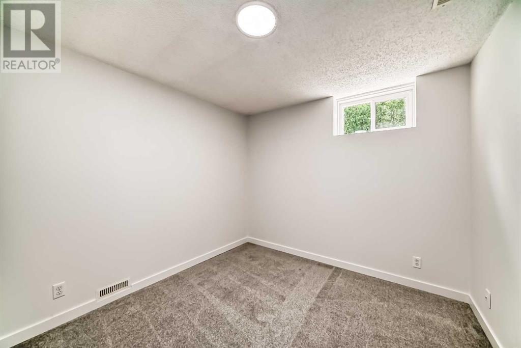 Single Family House Bungalow for Sale in   Avenue SW Rutland Park Calgary 