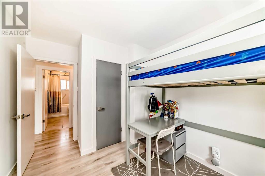 Single Family House Bungalow for Sale in   Avenue SW Rutland Park Calgary 