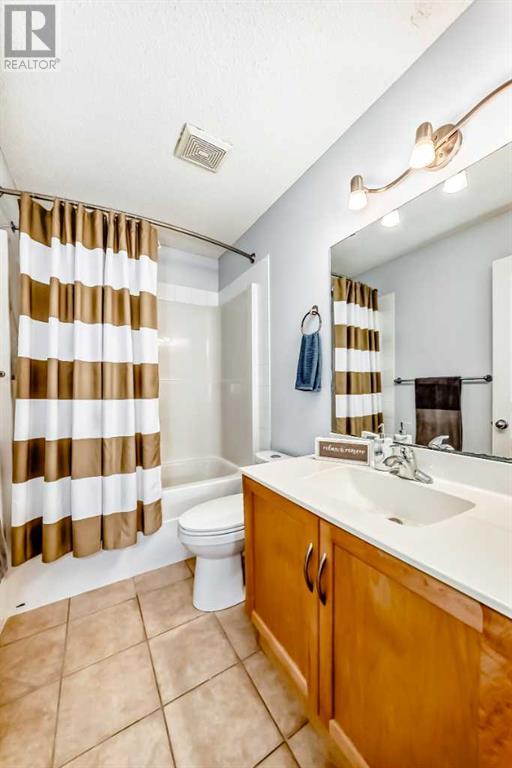 Single Family House for Sale in  Bridleridge Manor SW Bridlewood Calgary 