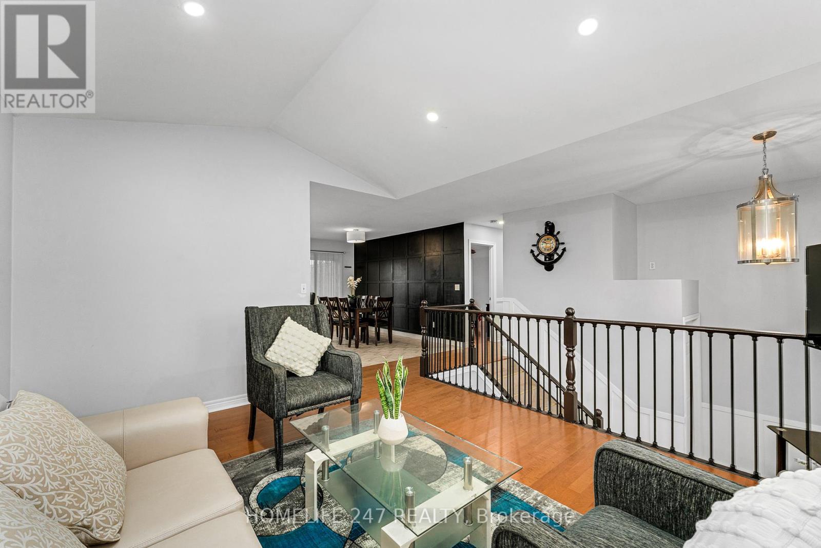 Photo 9 of 1119 Monarch Meadows Drive, Lakeshore ON