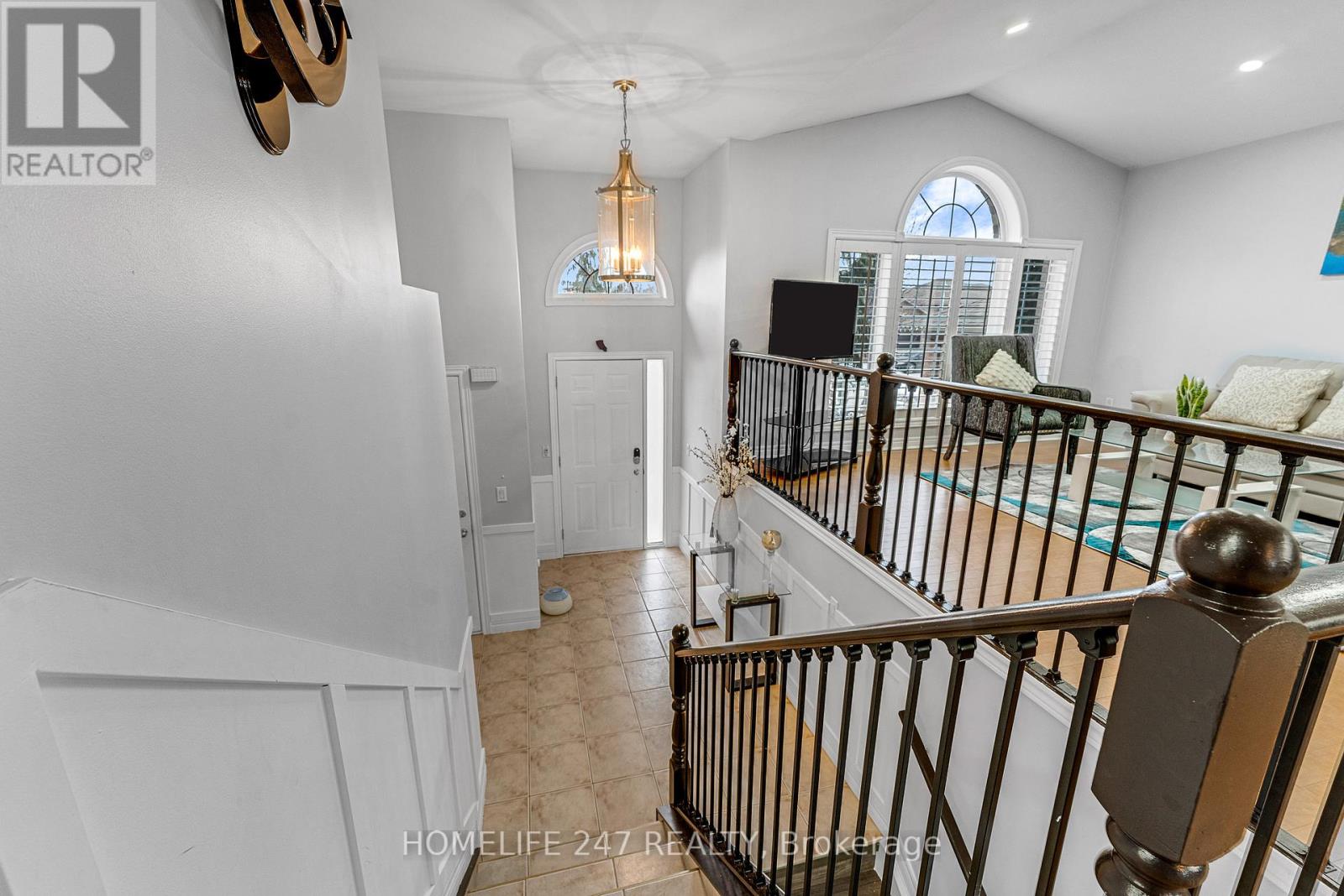 Photo 1 of 1119 Monarch Meadows Drive, Lakeshore ON