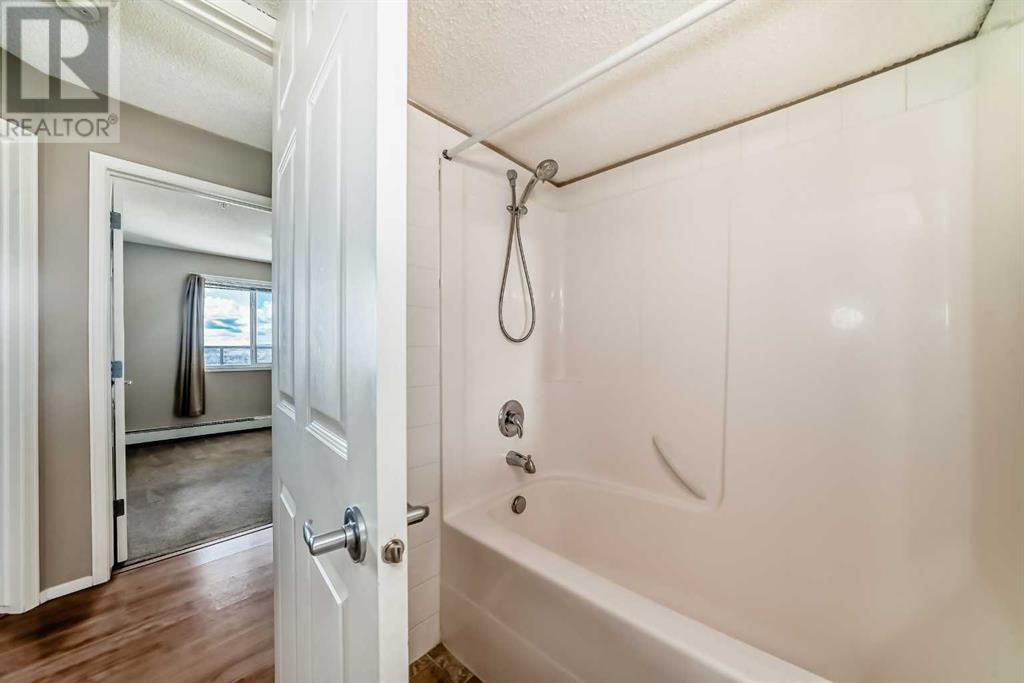 Single Family House for Sale in   Arbour Lake Road NW Arbour Lake Calgary 