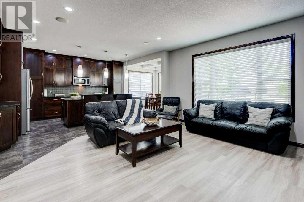 Single Family House for Sale in  Chaparral Valley Place SE Chaparral Calgary 