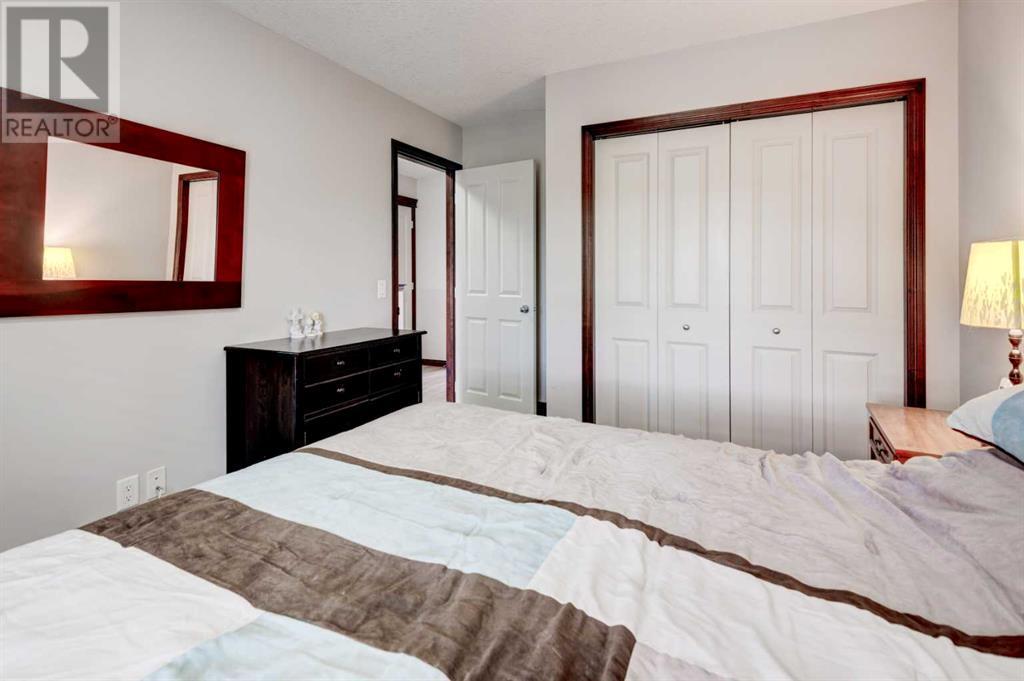 Single Family House for Sale in  Chaparral Valley Place SE Chaparral Calgary 