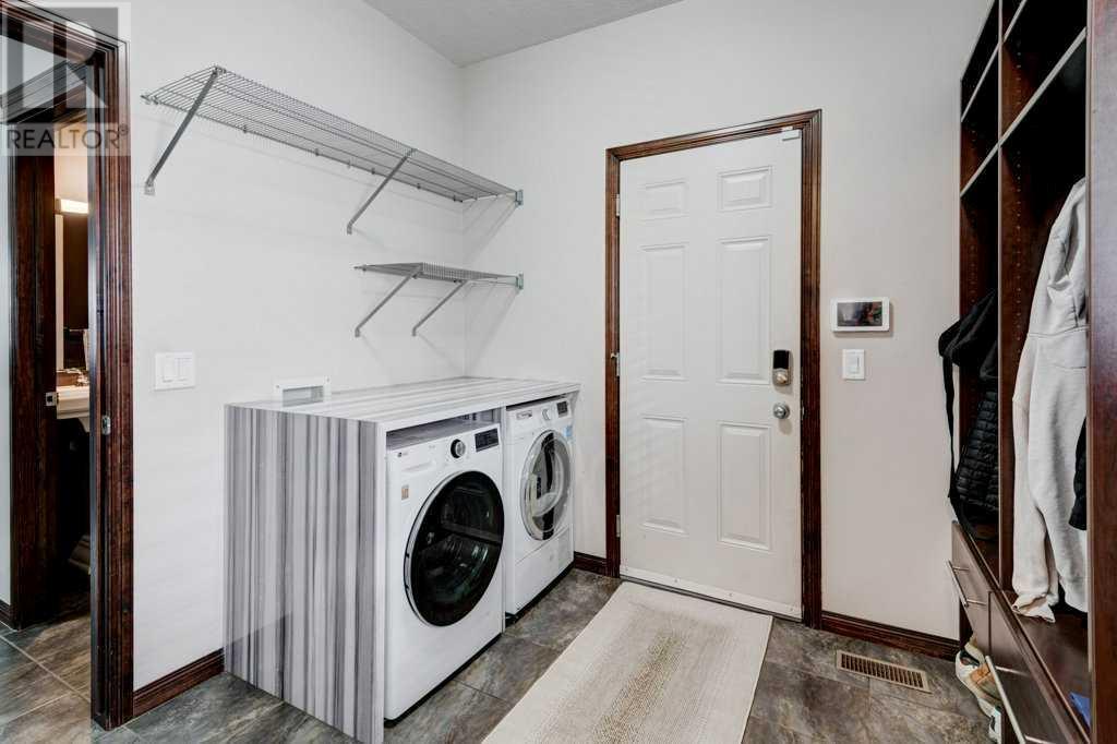 Single Family House for Sale in  Chaparral Valley Place SE Chaparral Calgary 