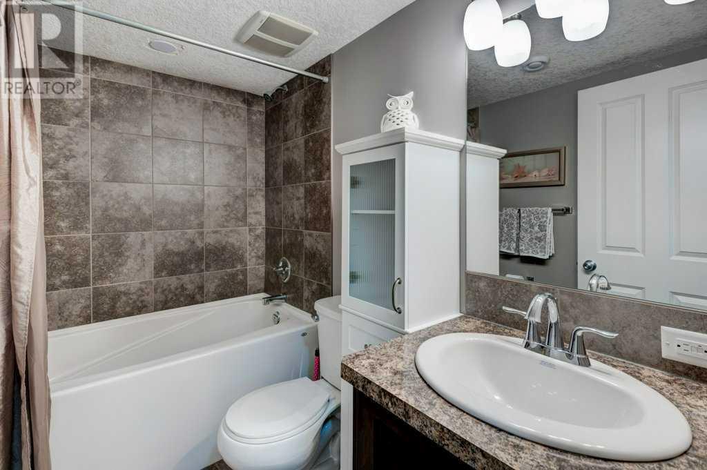 Single Family House for Sale in  Chaparral Valley Place SE Chaparral Calgary 