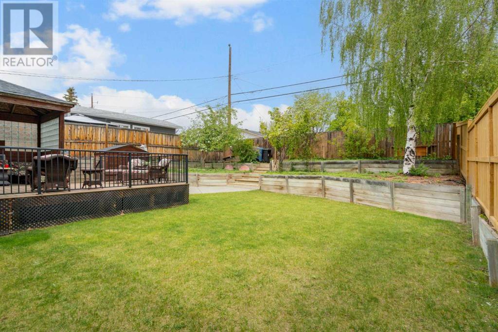 Single Family House Bungalow for Sale in  Montalban Drive NW Montgomery Calgary 