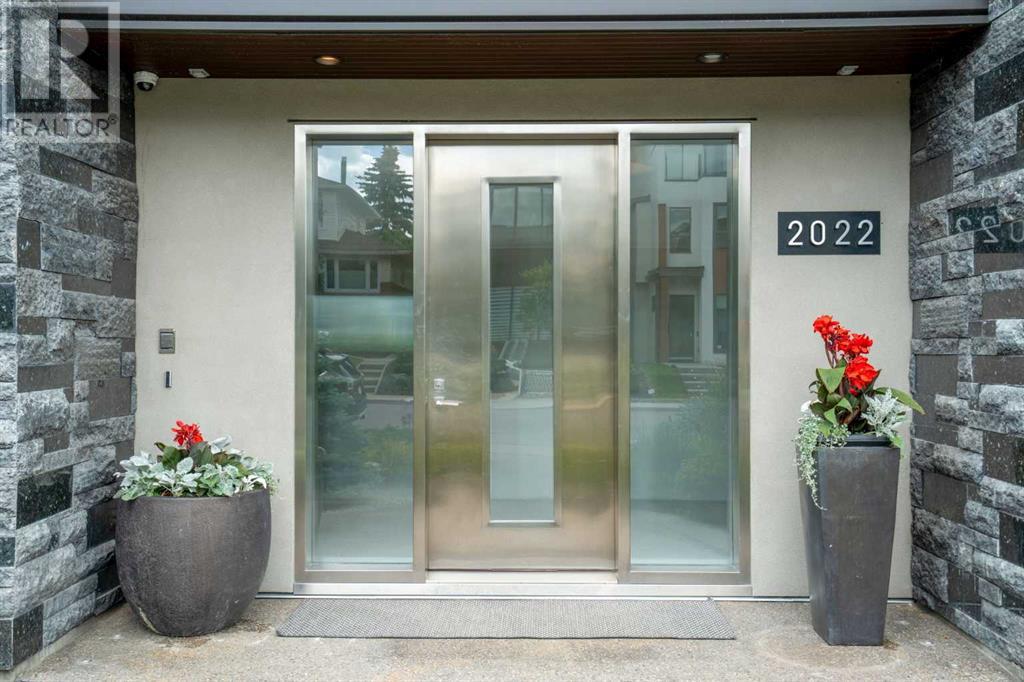Single Family House for Sale in   Avenue SW South Calgary Calgary 