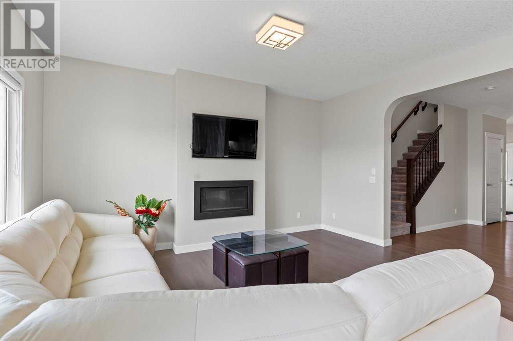 Single Family House for Sale in  Nolancrest Circle NW Nolan Hill Calgary 