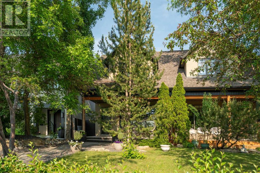 Single Family House for Sale in  A Street SW Parkhill Calgary 