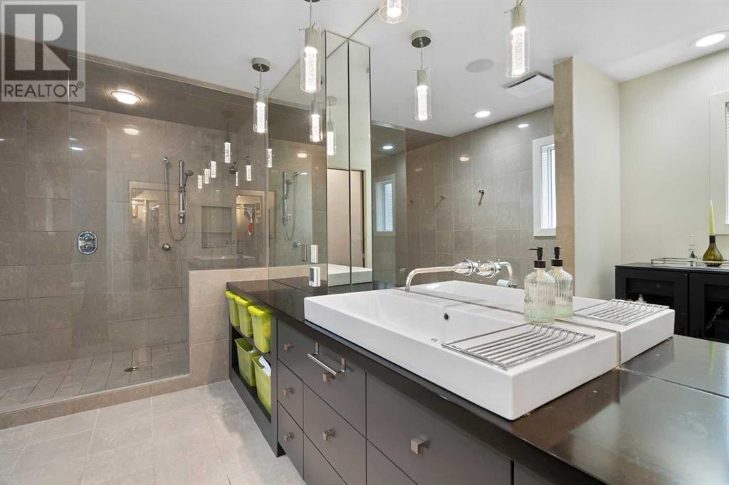 Single Family House for Sale in  A Street SW Parkhill Calgary 