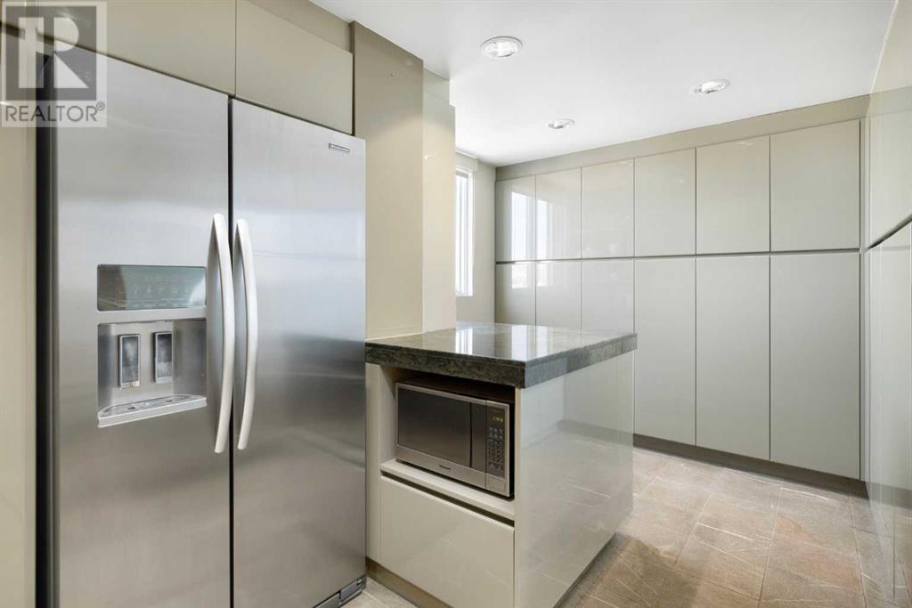 Single Family House for Sale in   Rideau Place SW Rideau Park Calgary 