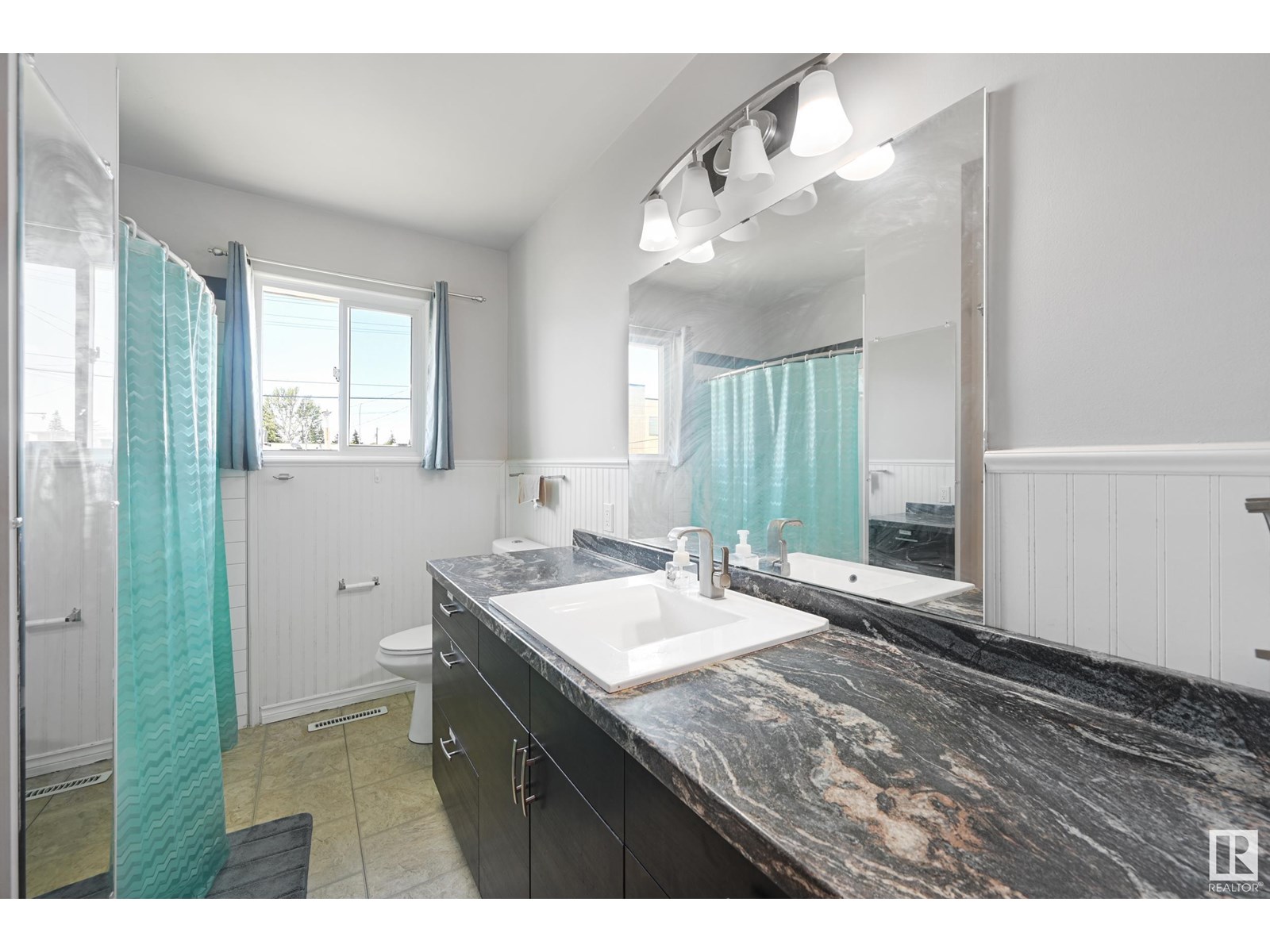 Single Family House Bungalow for Sale in   ST NW Edmonton 