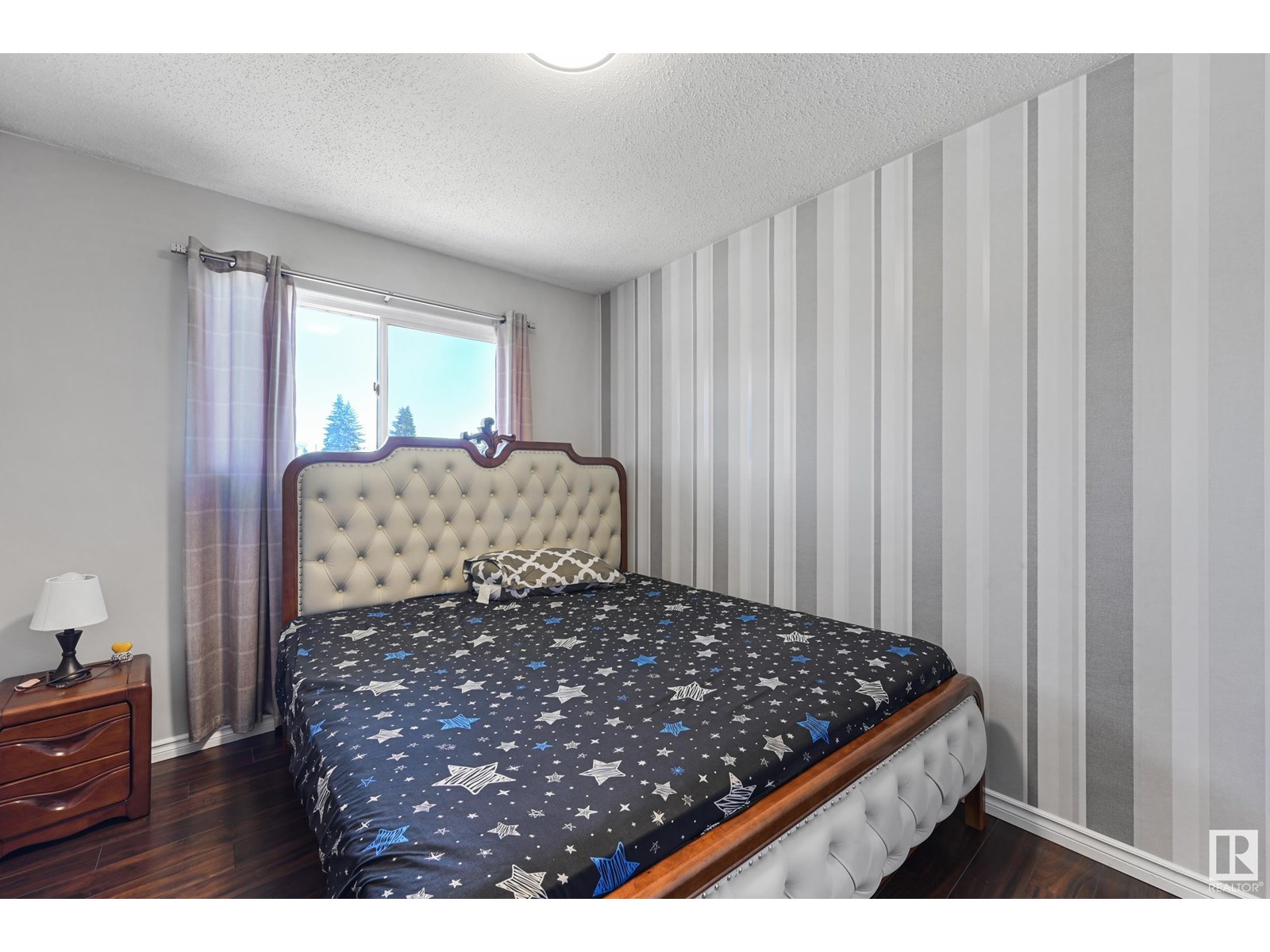 Single Family House Bungalow for Sale in   ST NW Edmonton 
