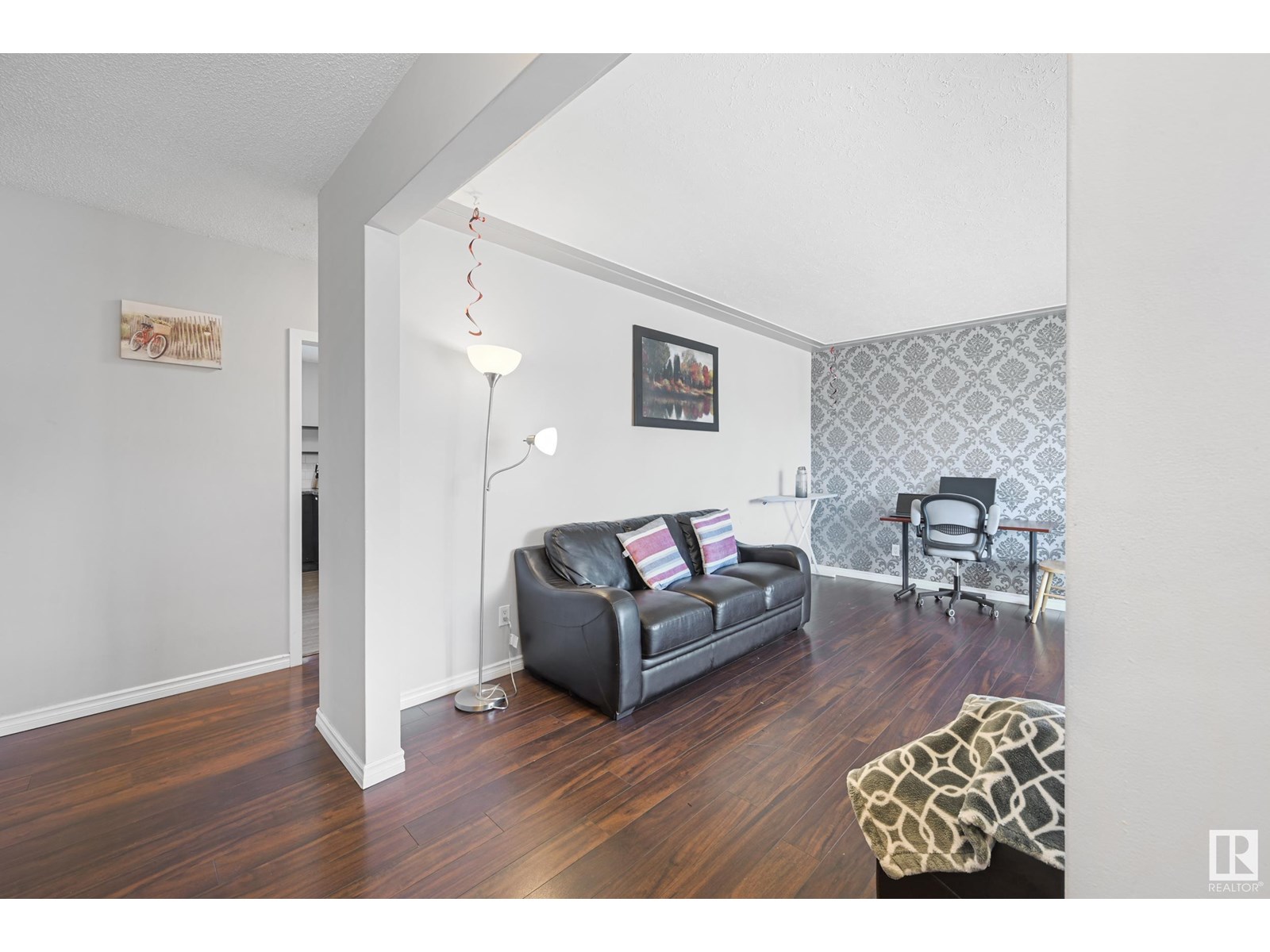 Single Family House Bungalow for Sale in   ST NW Edmonton 