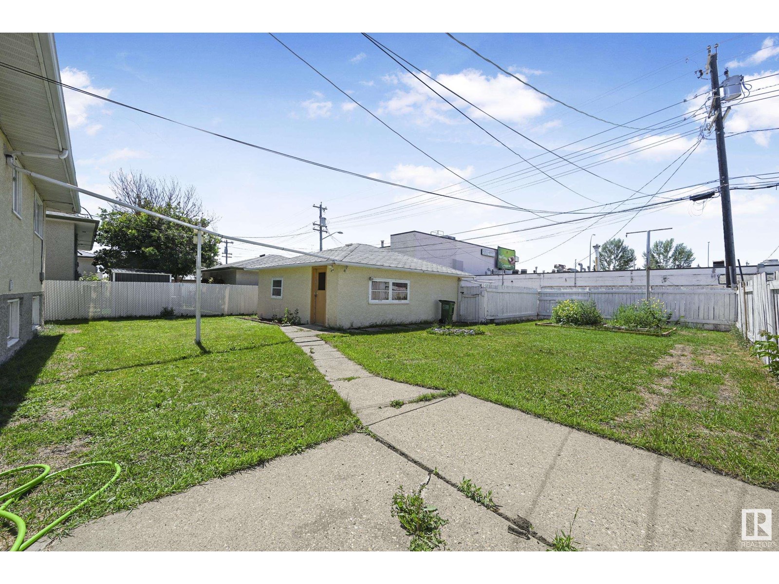 Single Family House Bungalow for Sale in   ST NW Edmonton 
