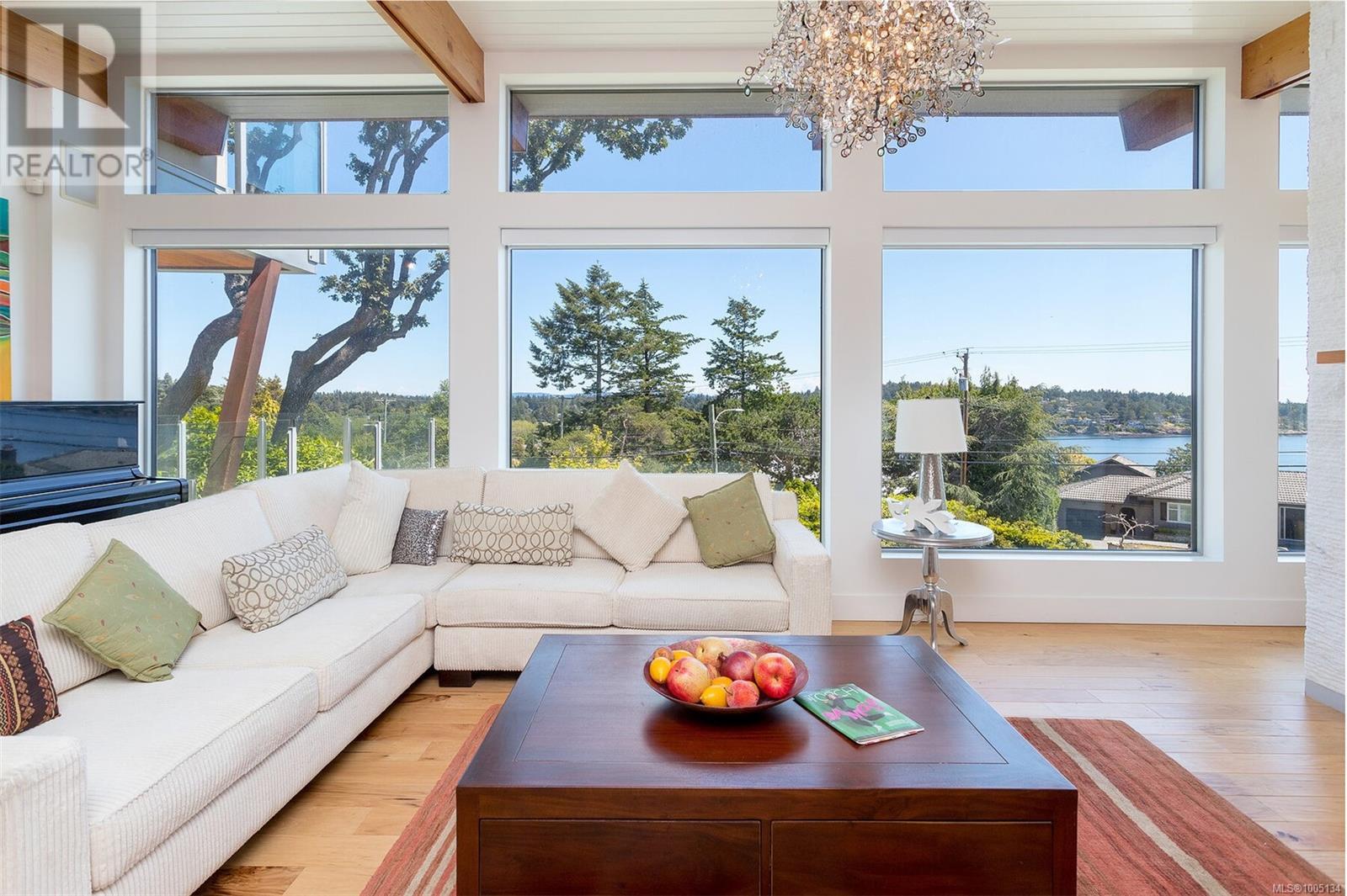 Photo 6 of 2597 Vista Bay Rd, Saanich BC