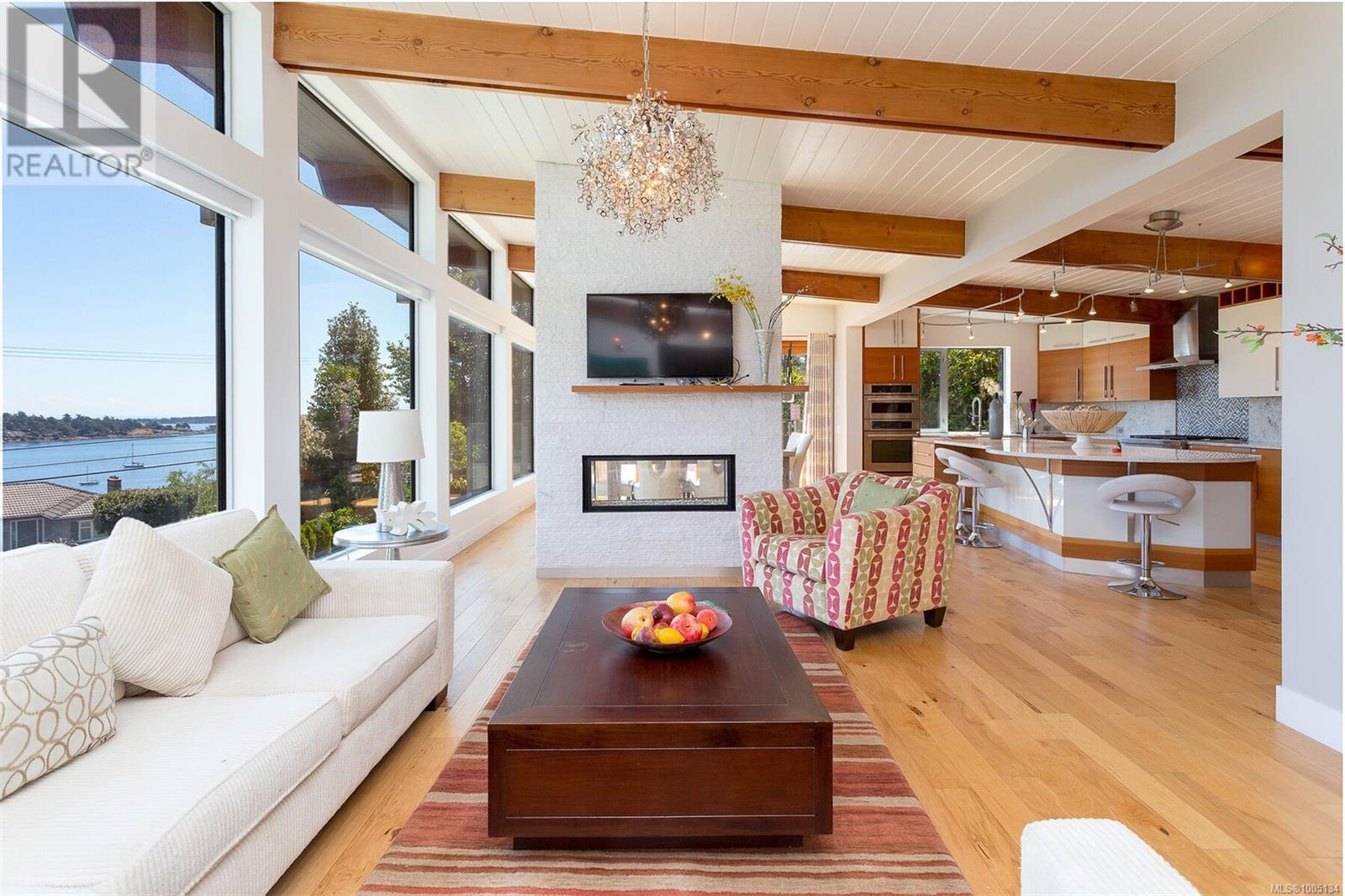 Photo 5 of 2597 Vista Bay Rd, Saanich BC