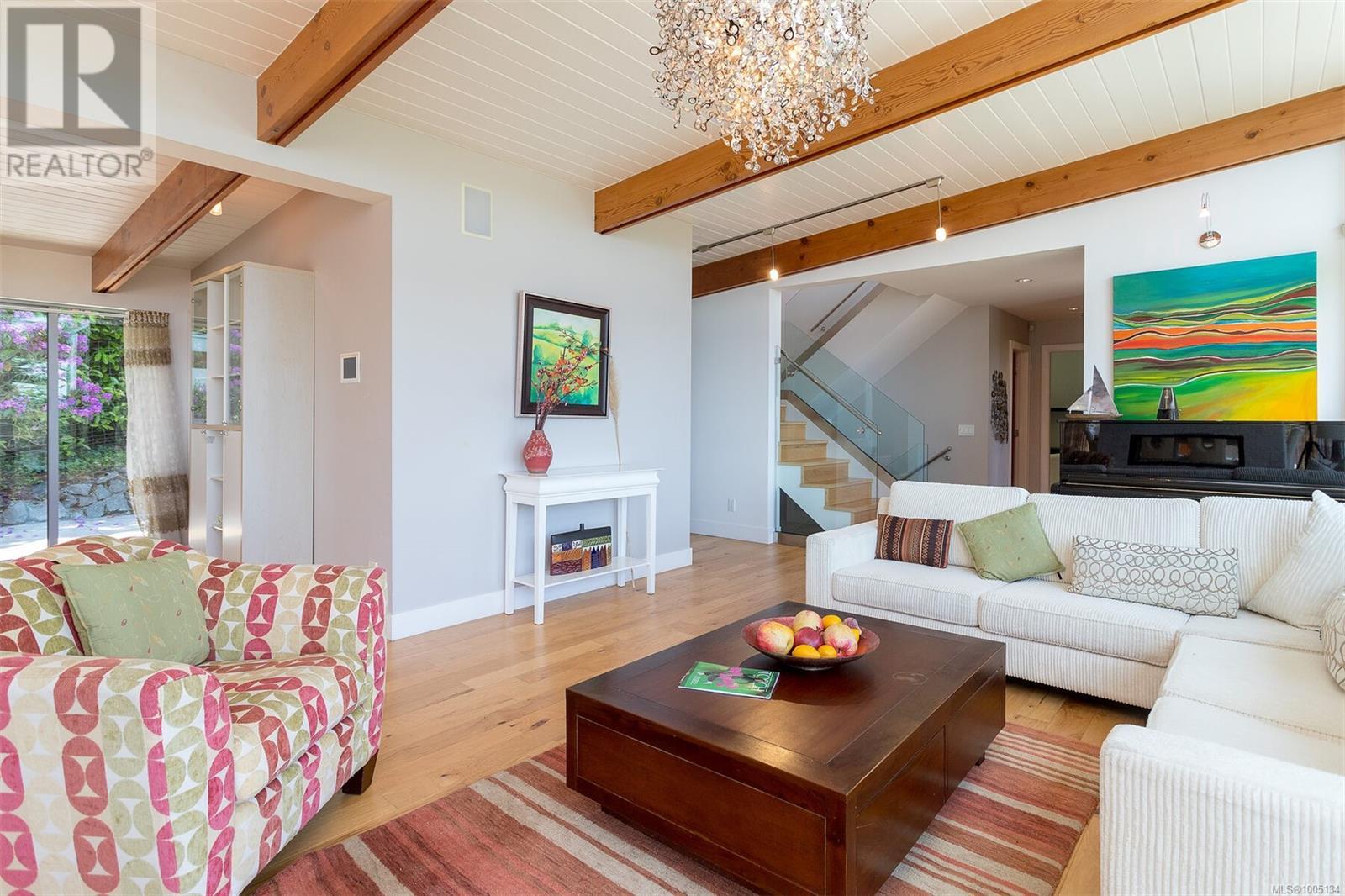Photo 8 of 2597 Vista Bay Rd, Saanich BC
