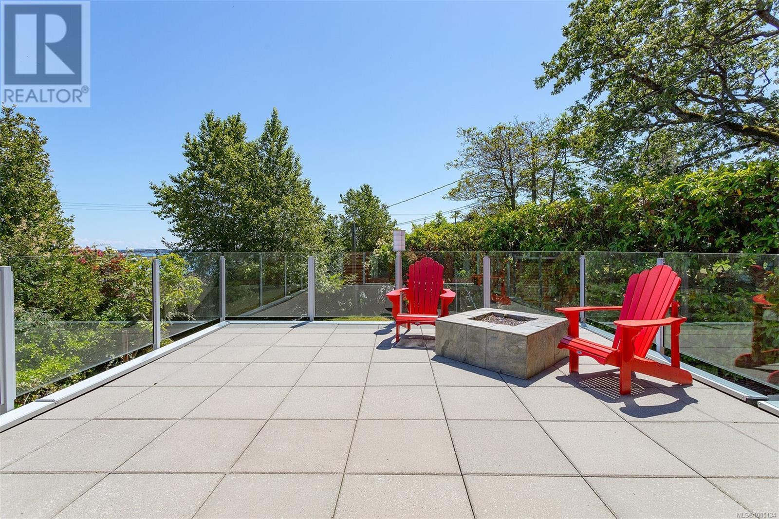 Photo 31 of 2597 Vista Bay Rd, Saanich BC
