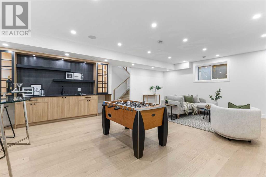 Single Family House for Sale in   Avenue NE Winston Heights/Mountview Calgary 