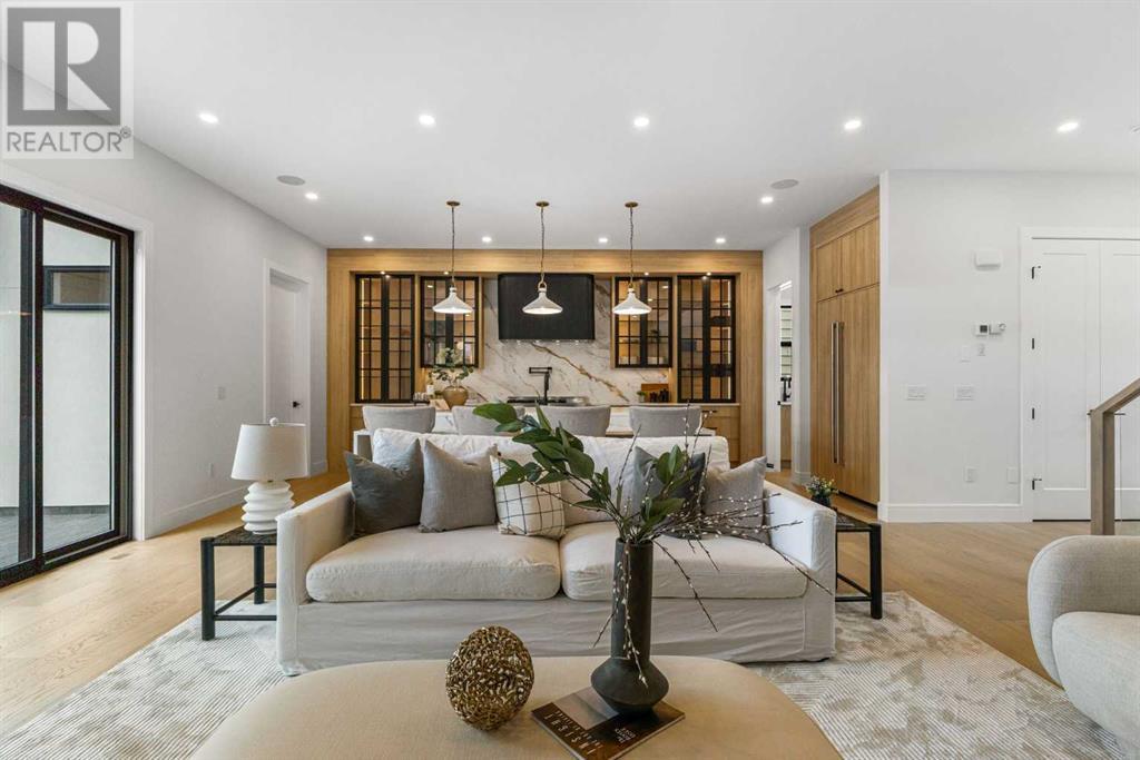 Single Family House for Sale in   Avenue NE Winston Heights/Mountview Calgary 