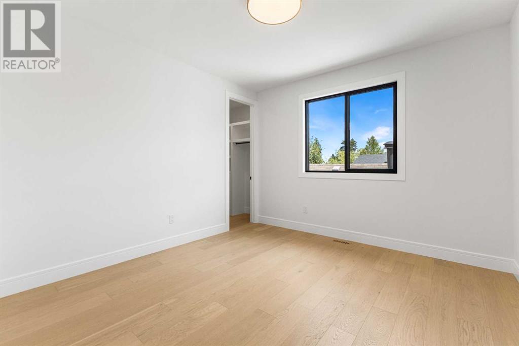 Single Family House for Sale in   Avenue NE Winston Heights/Mountview Calgary 