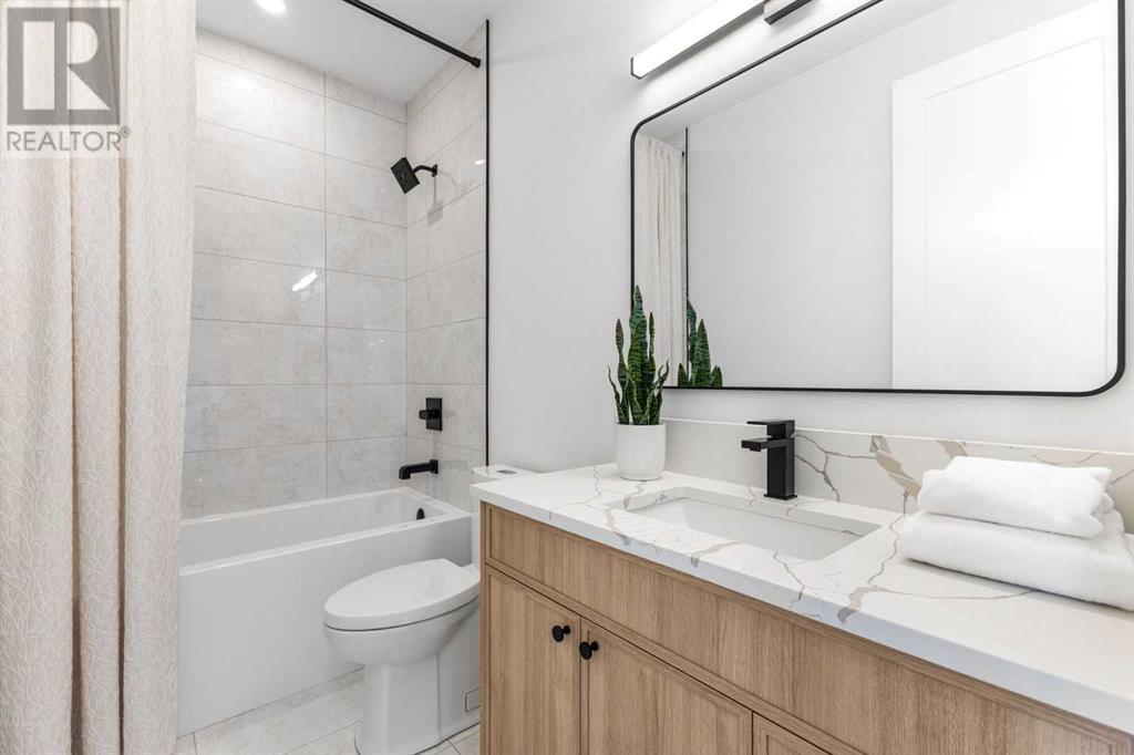 Single Family House for Sale in   Avenue NE Winston Heights/Mountview Calgary 