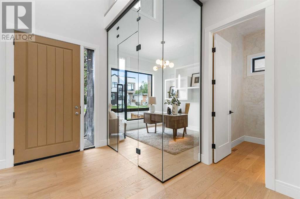 Single Family House for Sale in   Avenue NE Winston Heights/Mountview Calgary 