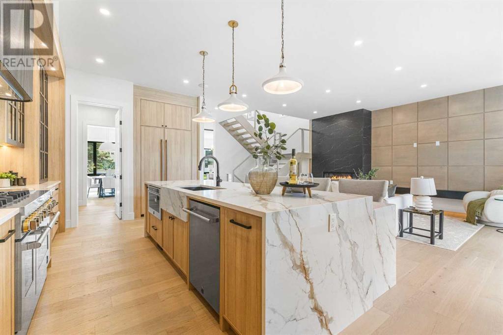Single Family House for Sale in   Avenue NE Winston Heights/Mountview Calgary 