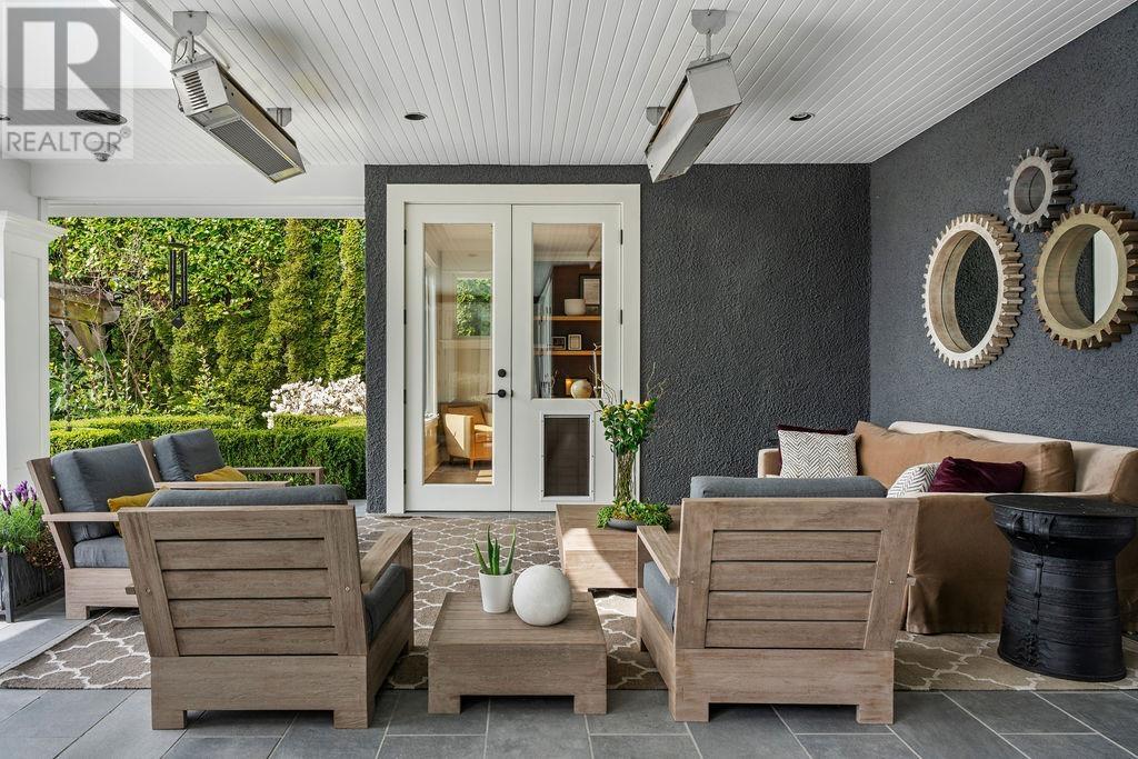 2964 MATHERS CRESCENT, West Vancouver
