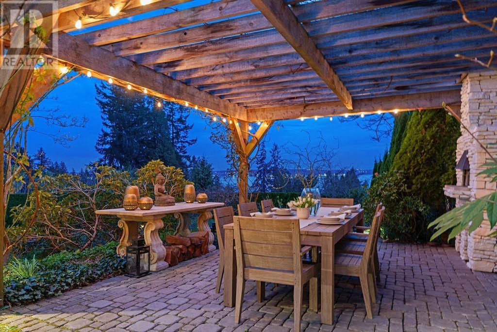 2964 MATHERS CRESCENT, West Vancouver