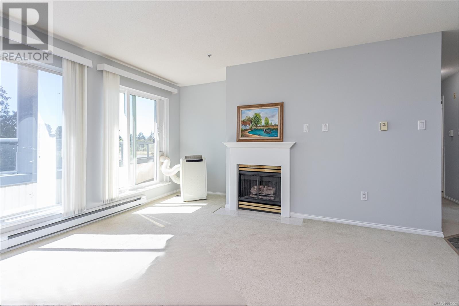 #406 770 POPLAR ST - Image 8
