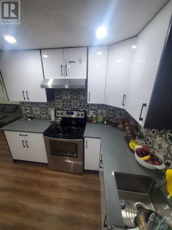 Single Family House for Sale in  SADDLESTONE Park NE Saddle Ridge Calgary 