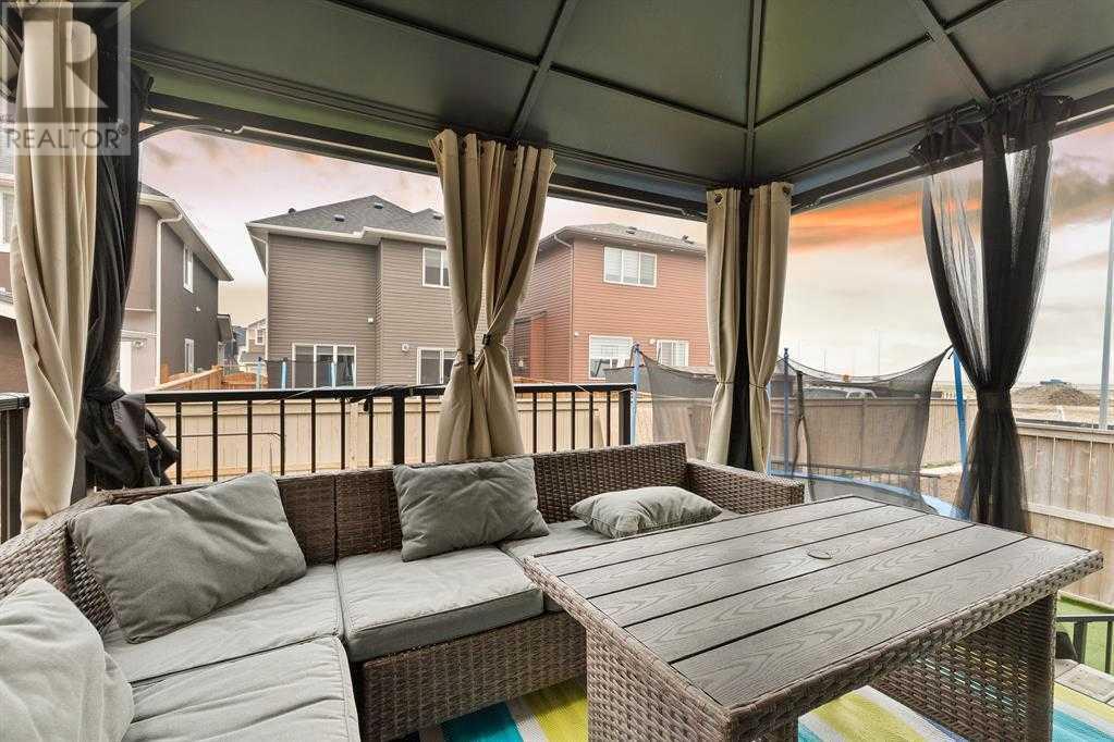 Single Family House for Sale in  SADDLESTONE Park NE Saddle Ridge Calgary 