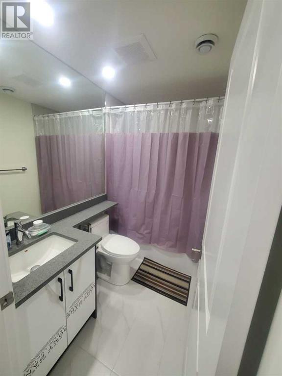 Single Family House for Sale in  SADDLESTONE Park NE Saddle Ridge Calgary 